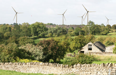 How the turbines would appear beyond the old railway viaduct, from Priory Farm, Helmdon