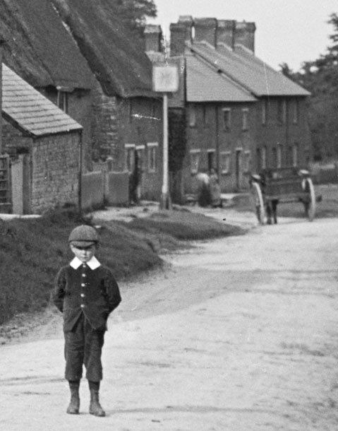 Photograph by S.W.A.Newton, reproduced by permission of Historic England Archive